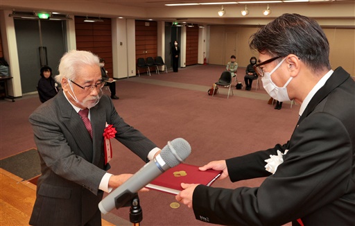 2022(令和4)年度　京都新聞福祉賞・奨励賞　贈呈式　福祉の功績　次世代へ(2023/01/28)