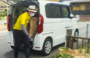 送迎時の３蜜防げ重宝/車いす対応、低床も便利